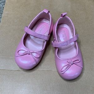 Children’s Place Mary Jane shoes